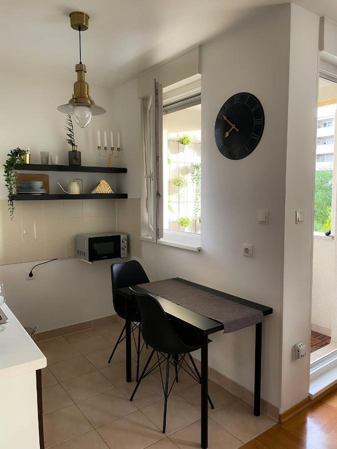 Apartman Welcome To Tresnjevka Zagreb Luaran gambar